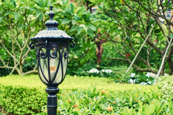 Garden Lamp Repair