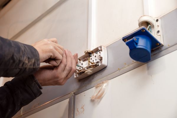 Outlet Wiring in Abilene
